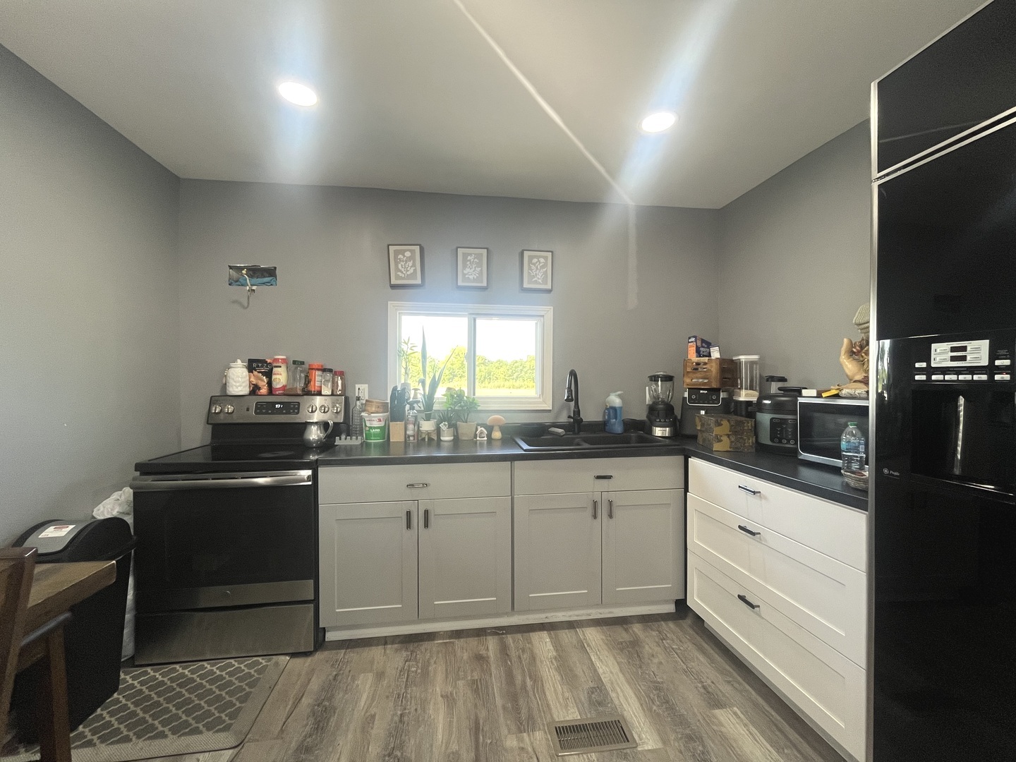 8800 S Harlem Avenue 1617 Property Photo 5