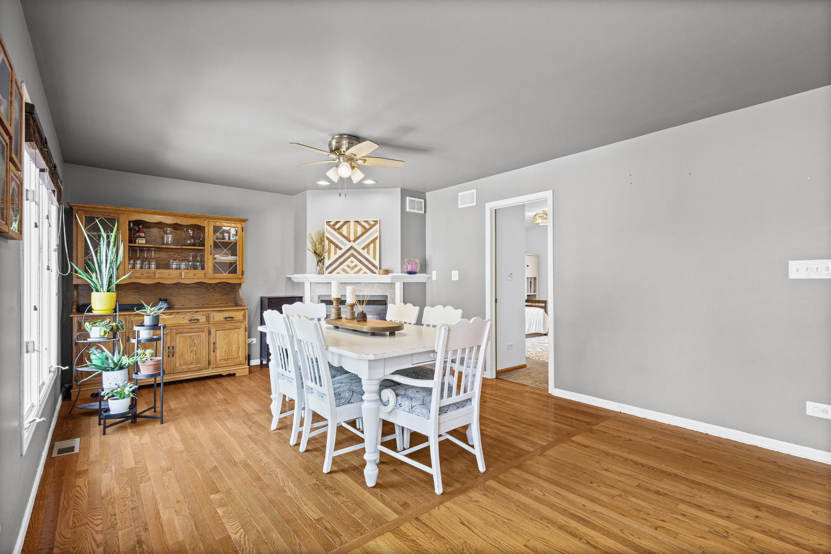 307 Cass Street Property Photo 8