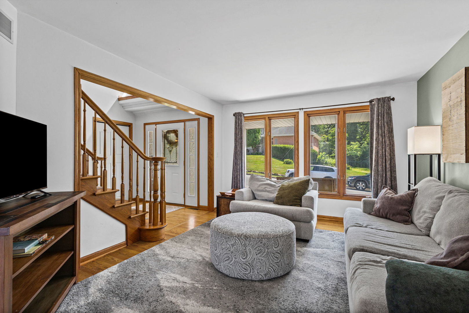 307 Cass Street Property Photo 10
