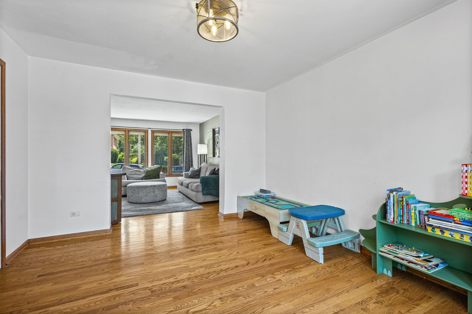 307 Cass Street Property Photo 14