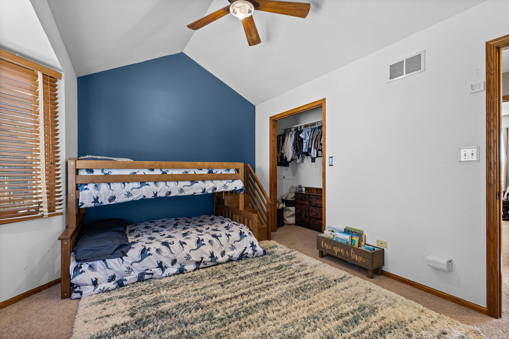 307 Cass Street Property Photo 27