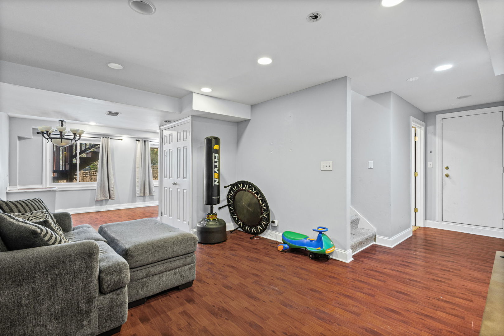 307 Cass Street Property Photo 28