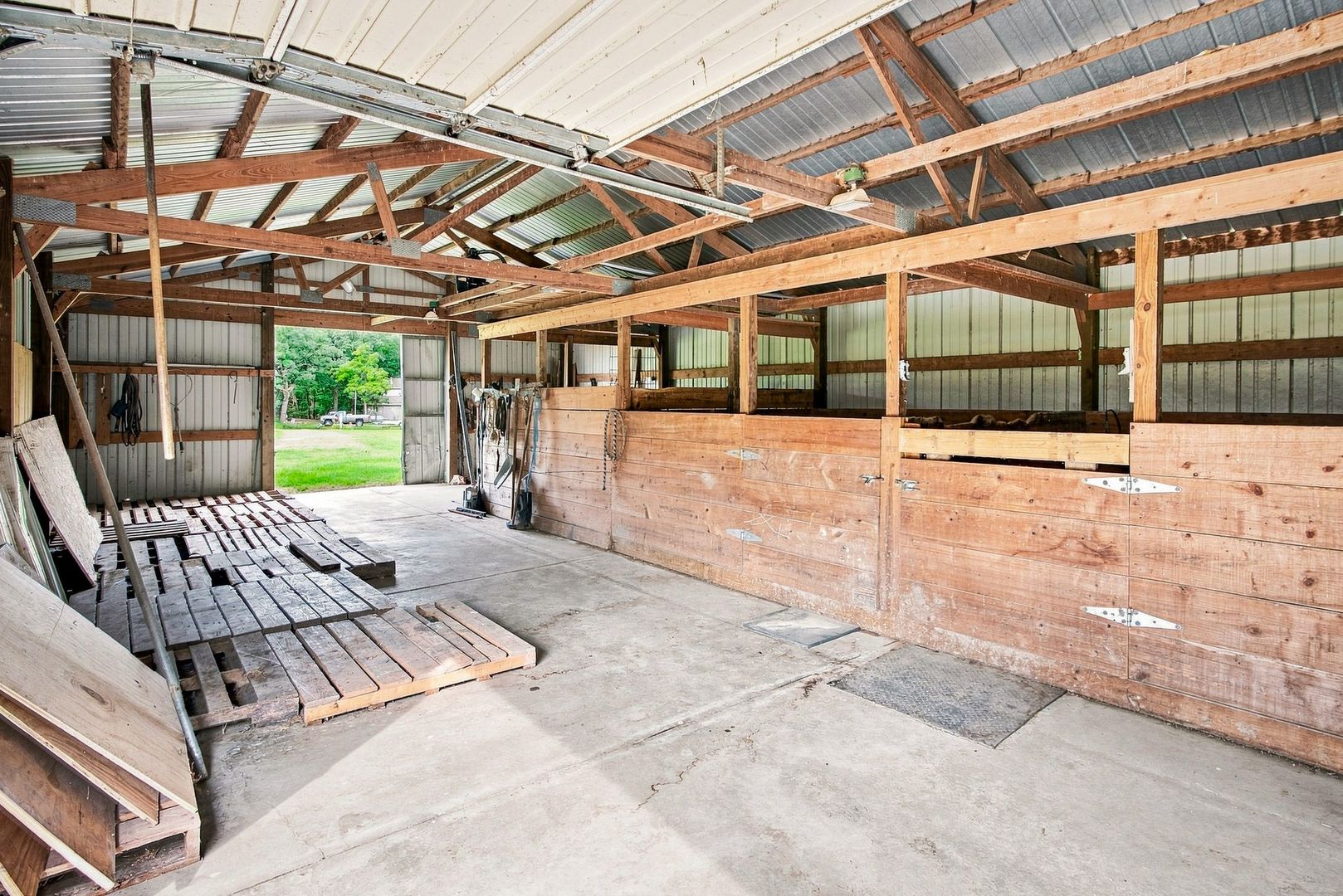2351 E 28th Road Property Photo 44