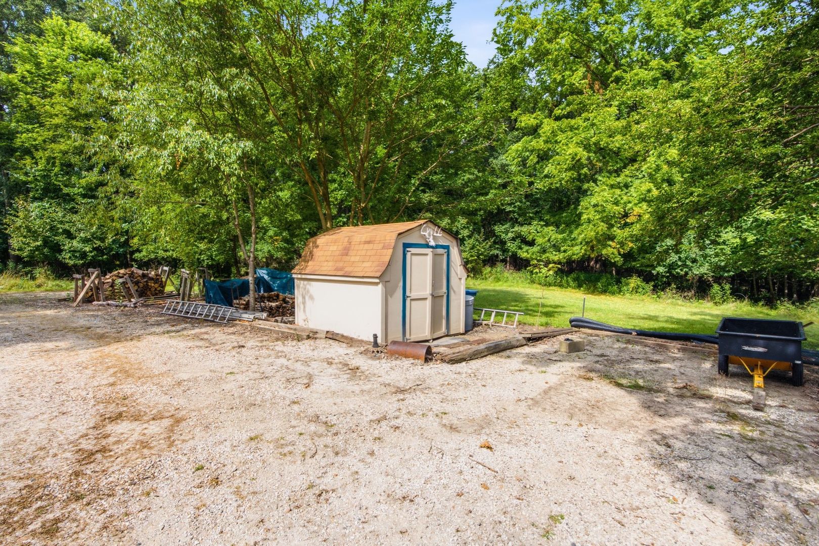 2351 E 28th Road Property Photo 57