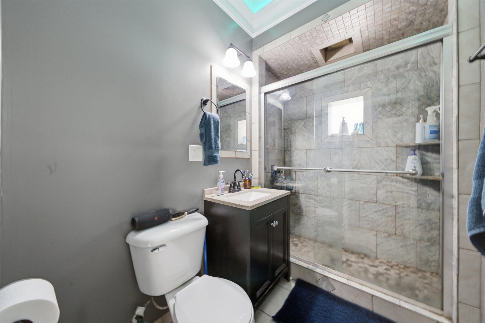 2500 W Walton Street Property Photo 26