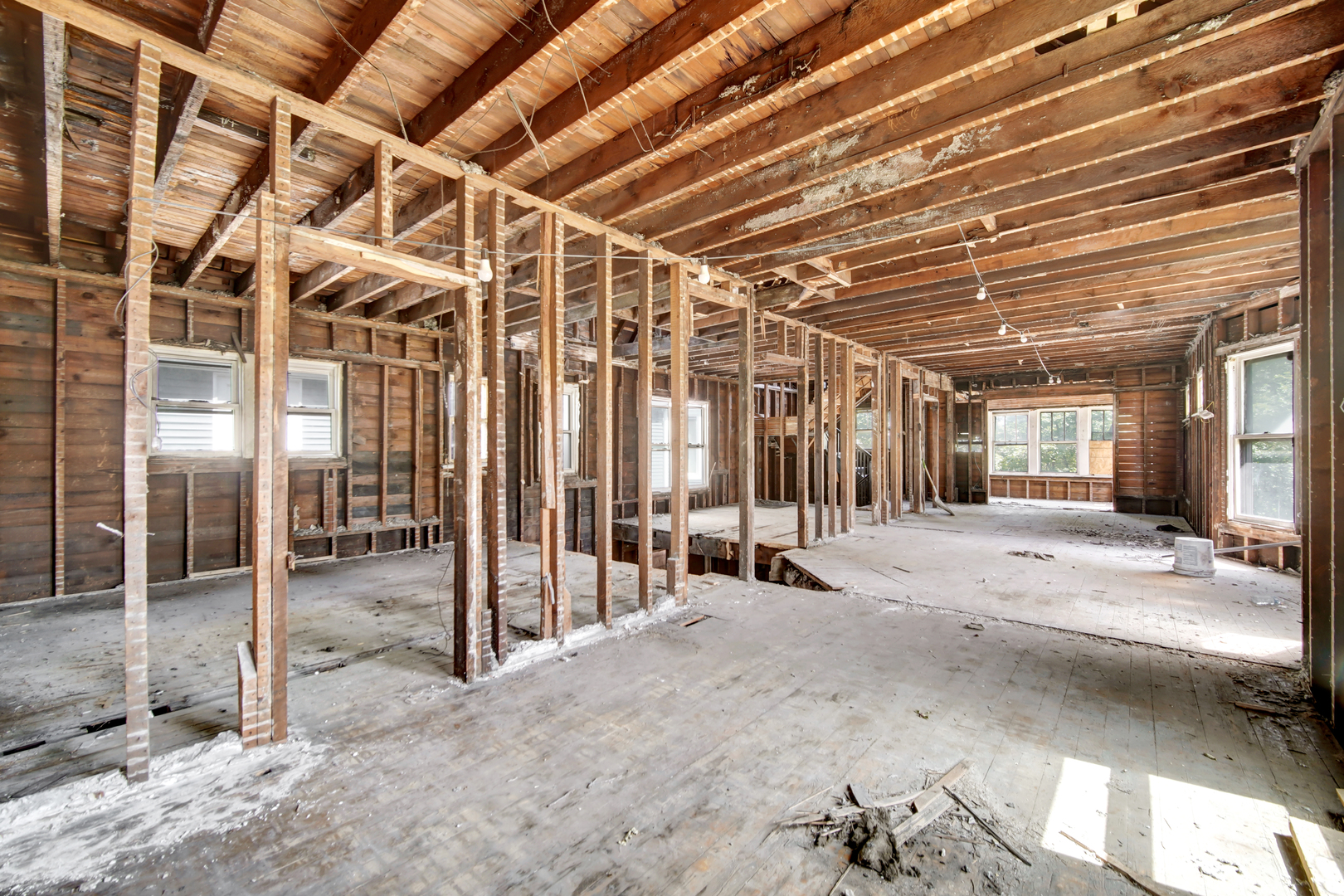 6554 S Stewart Avenue Property Photo 12