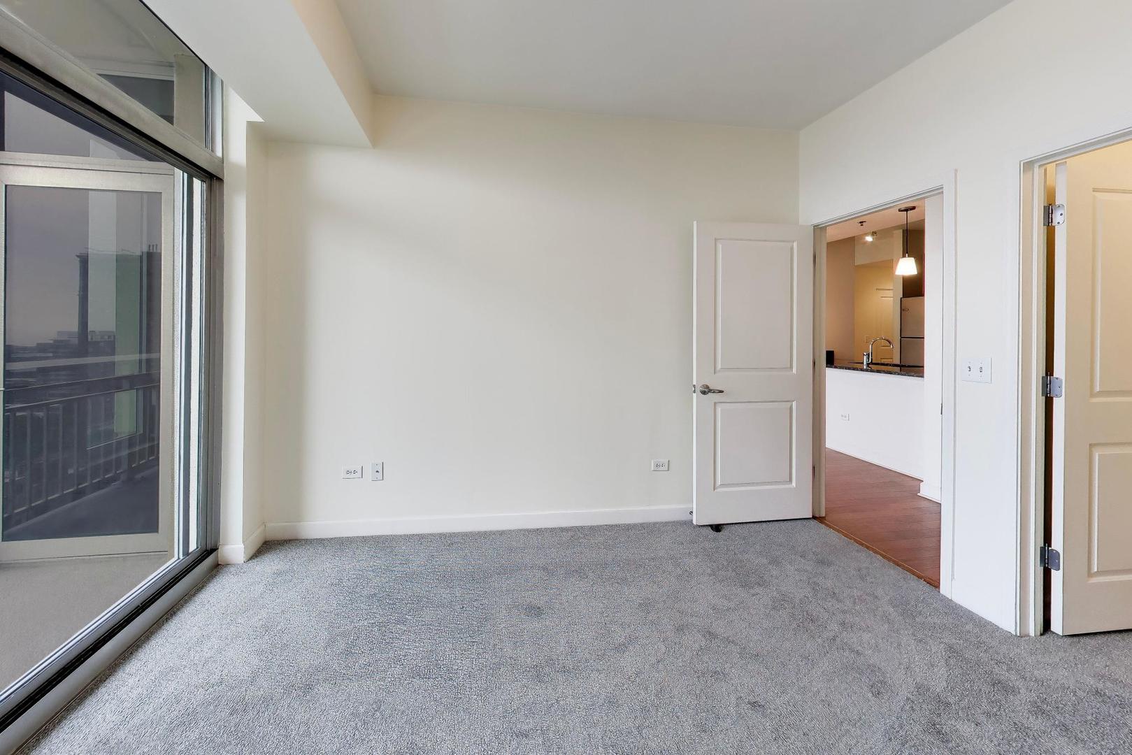 1400 S Michigan Avenue 1806 Property Photo 15
