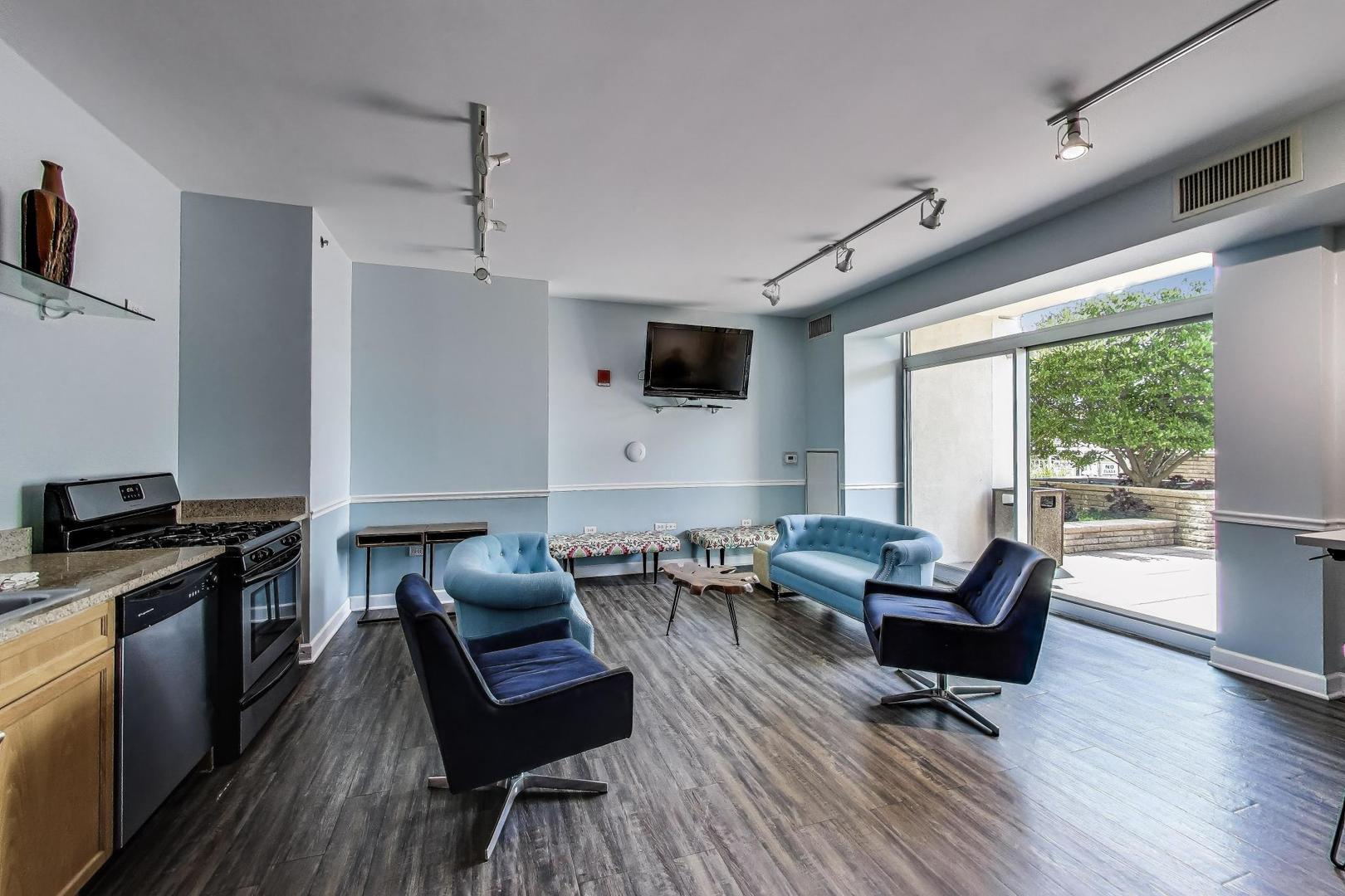 1400 S Michigan Avenue 1806 Property Photo 29