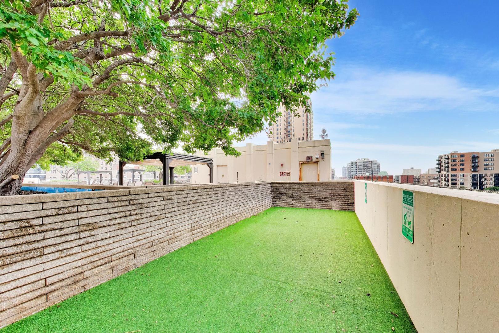 1400 S Michigan Avenue 1806 Property Photo 34