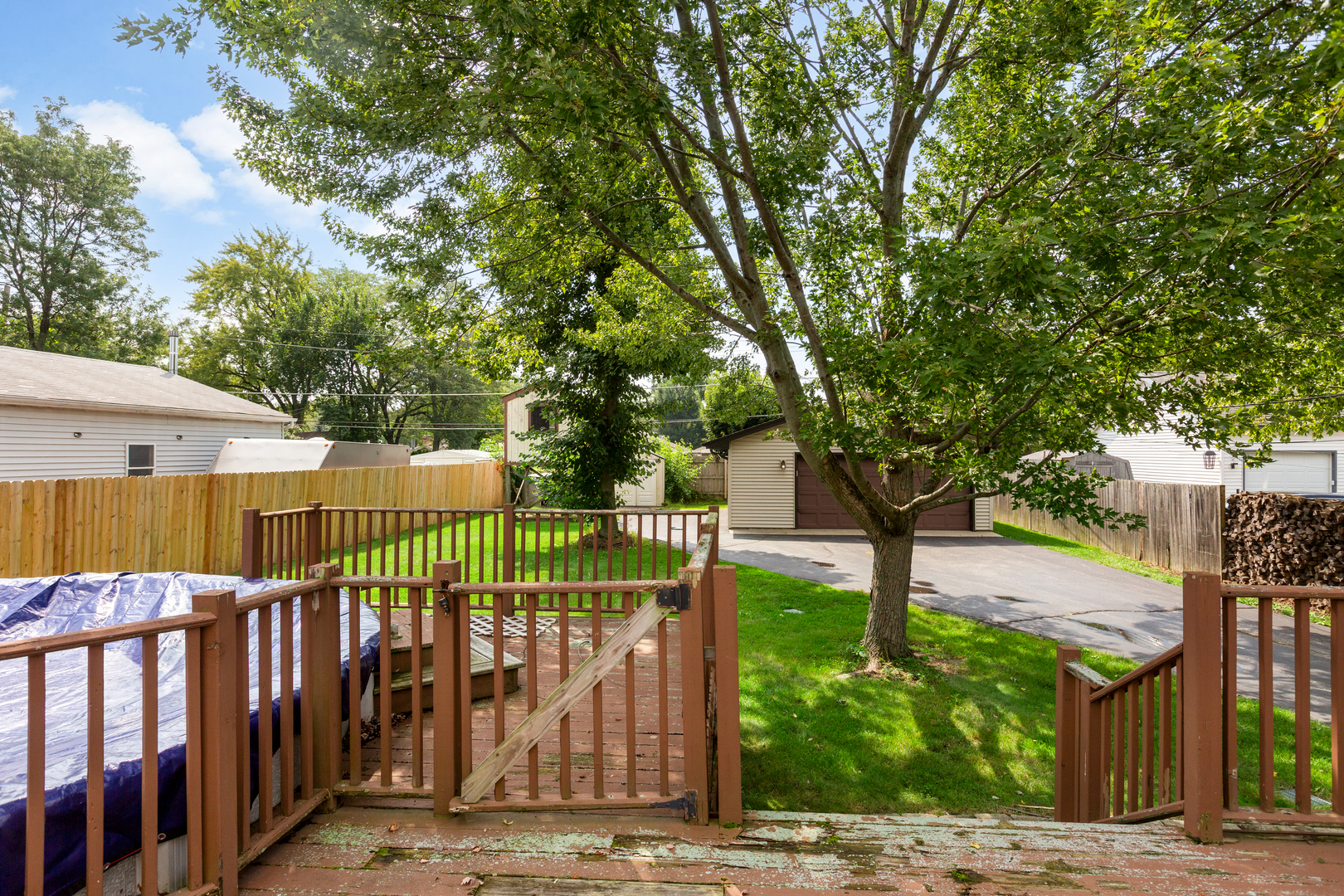 18207 W Big Oaks Road Property Photo 25