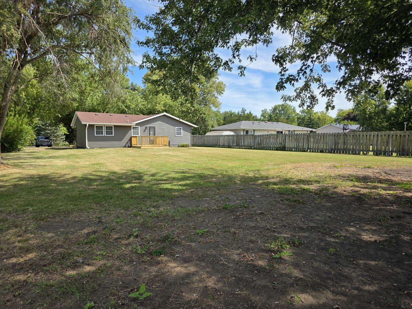 7840 S Sugar Island Road Property Photo 5