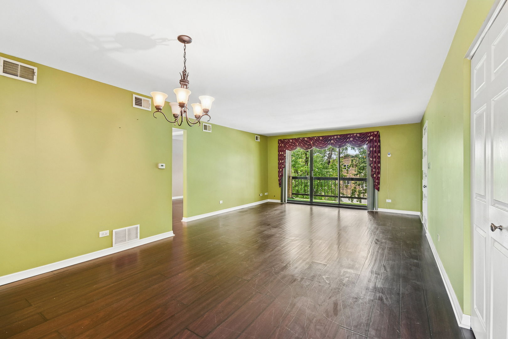 9619 Kedvale Avenue 301 Property Photo 4