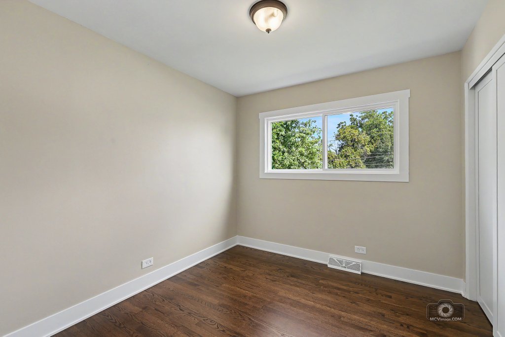 218 E Central Avenue Property Photo 11