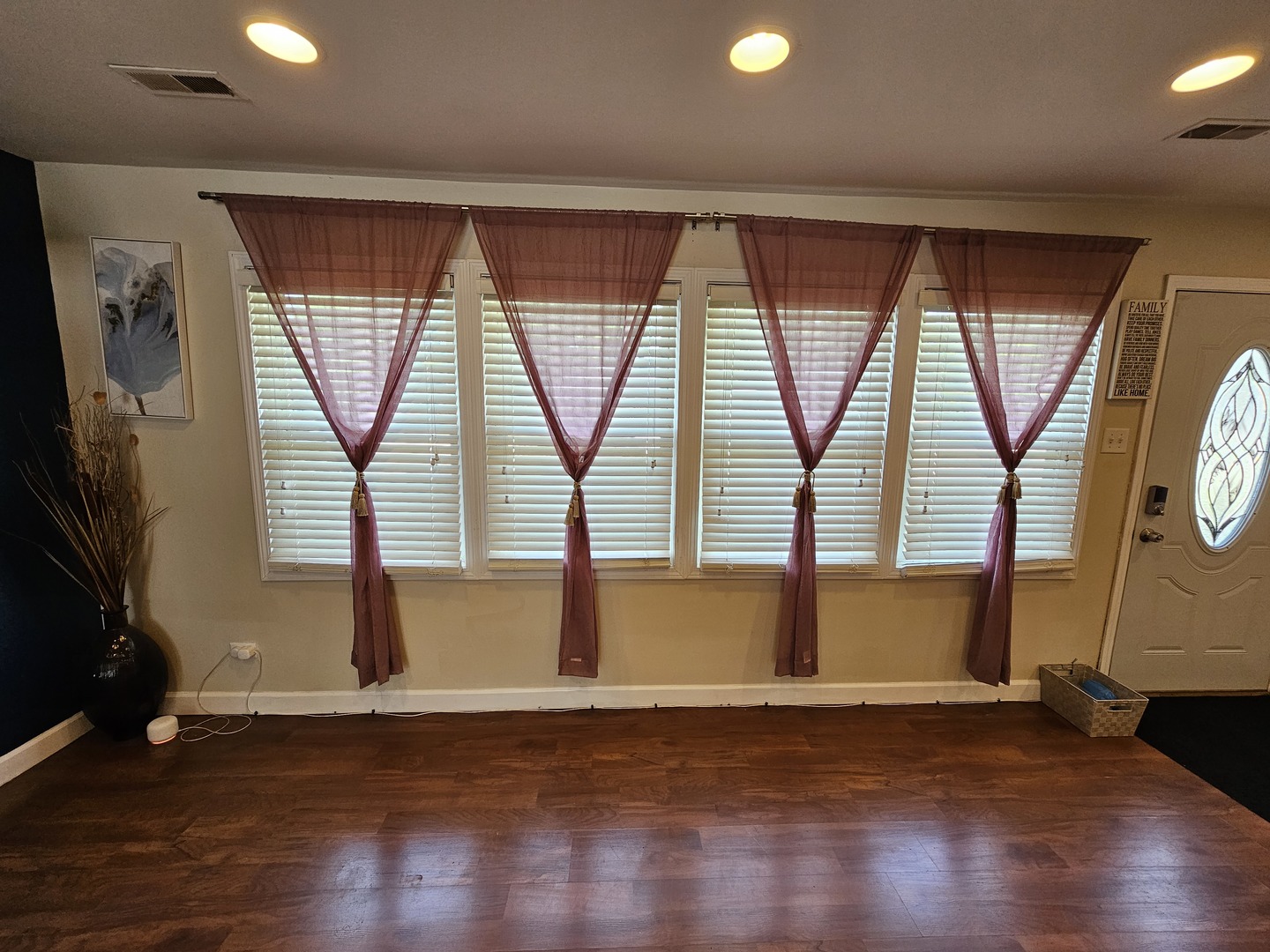 412 Suwanee Street Property Photo 13