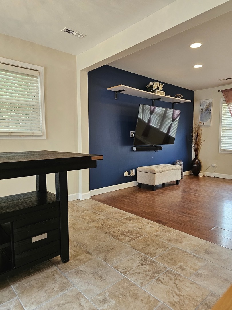 412 Suwanee Street Property Photo 16