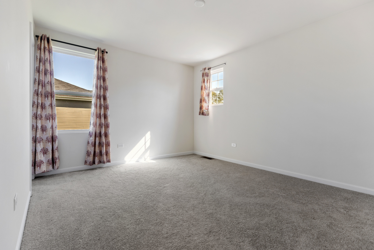 2215 Walnut Glen Boulevard Property Photo 14