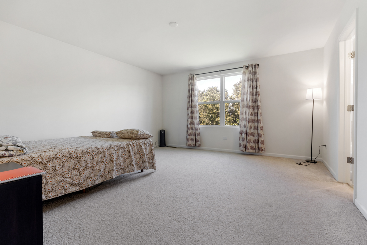 2215 Walnut Glen Boulevard Property Photo 15