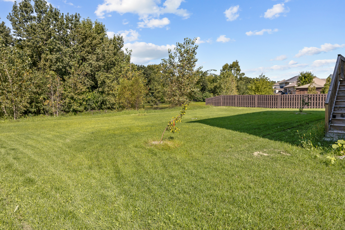 2215 Walnut Glen Boulevard Property Photo 26