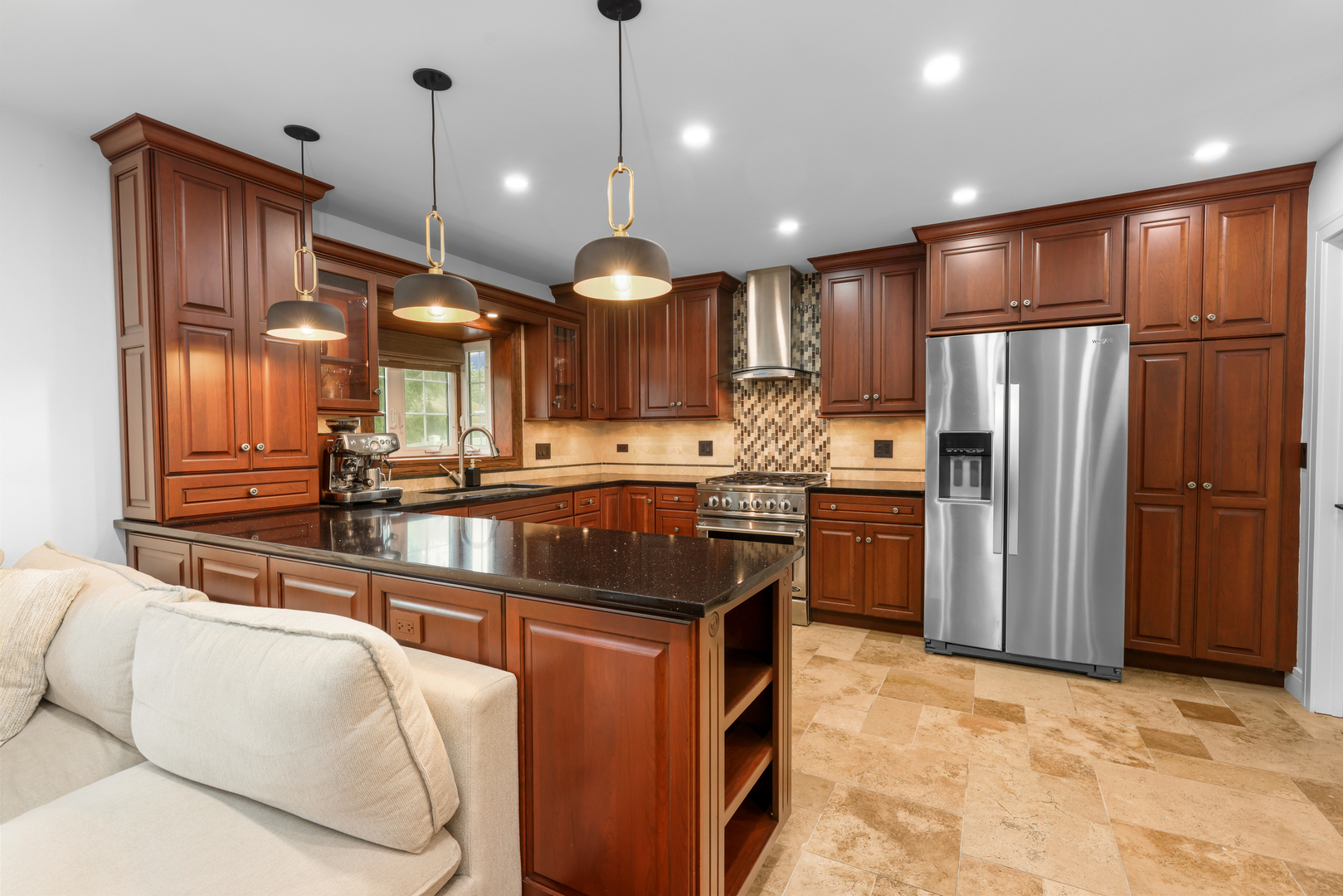 575 Gateshead Avenue Property Photo 9