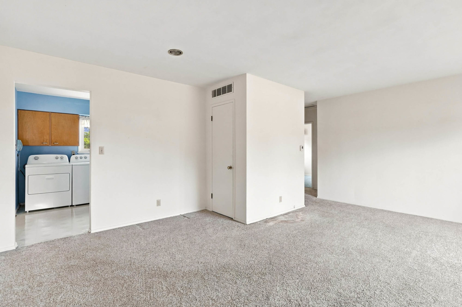 1727 W Garfield Street Property Photo 4
