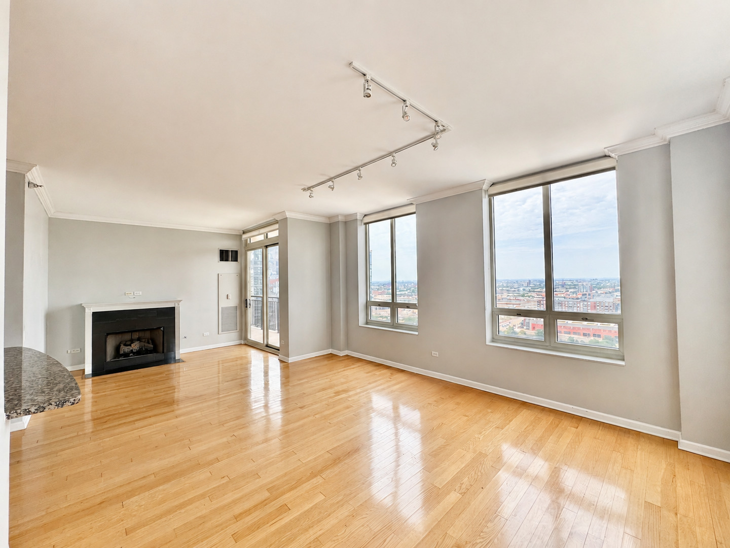 1111 S Wabash Avenue 2603 Property Photo 4