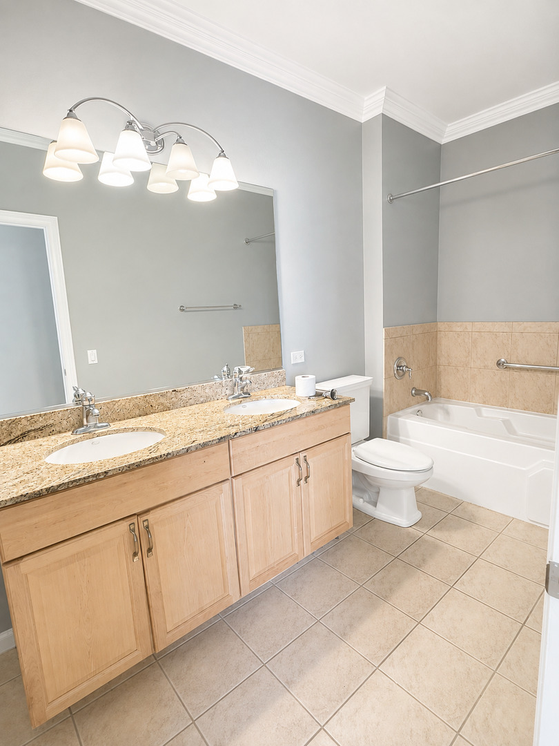 1111 S Wabash Avenue 2603 Property Photo 8