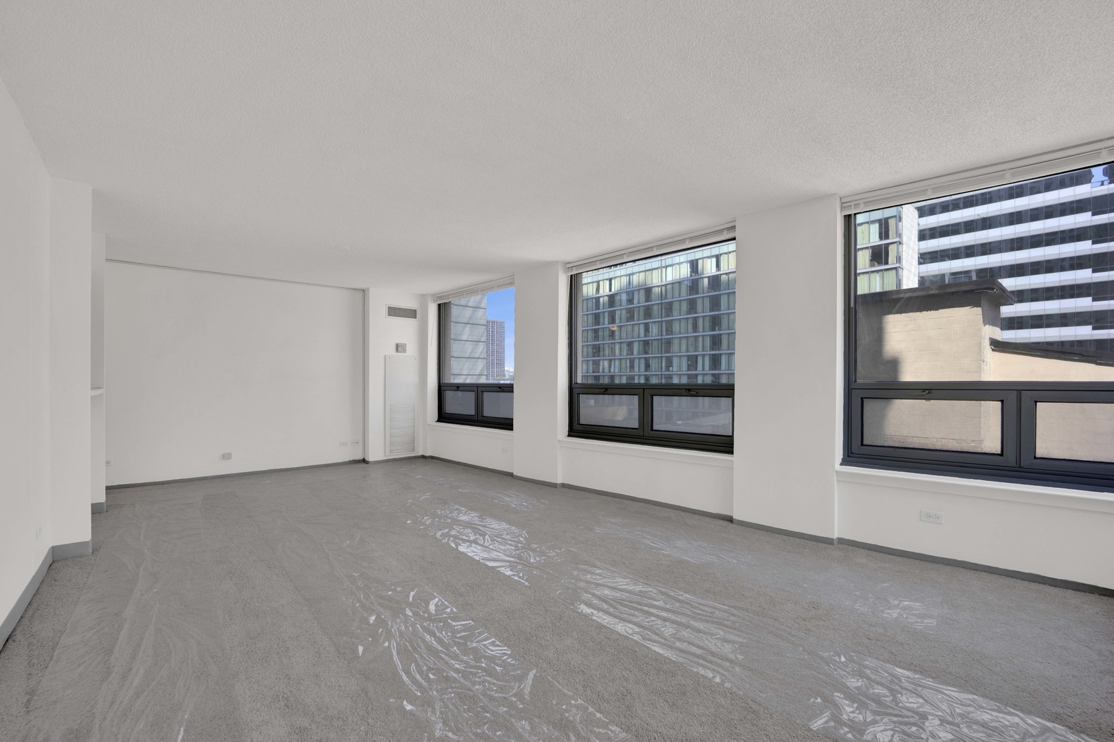 440 N Wabash Avenue 1008 Property Photo 8