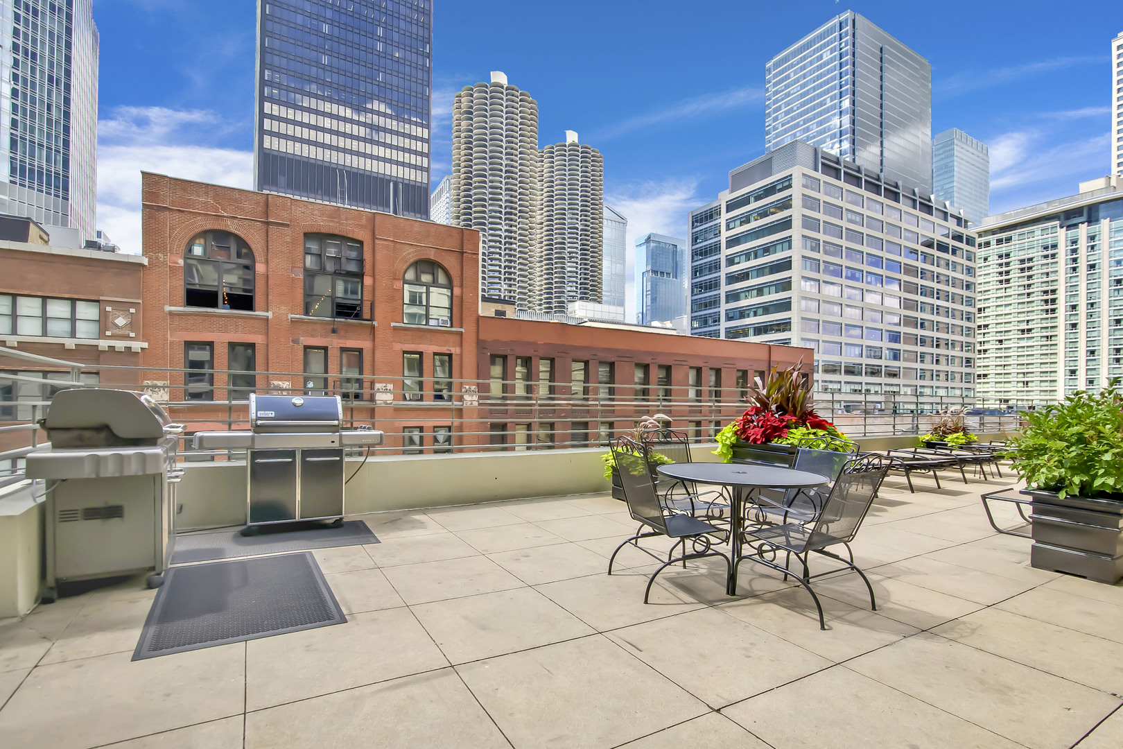 440 N Wabash Avenue 1008 Property Photo 25
