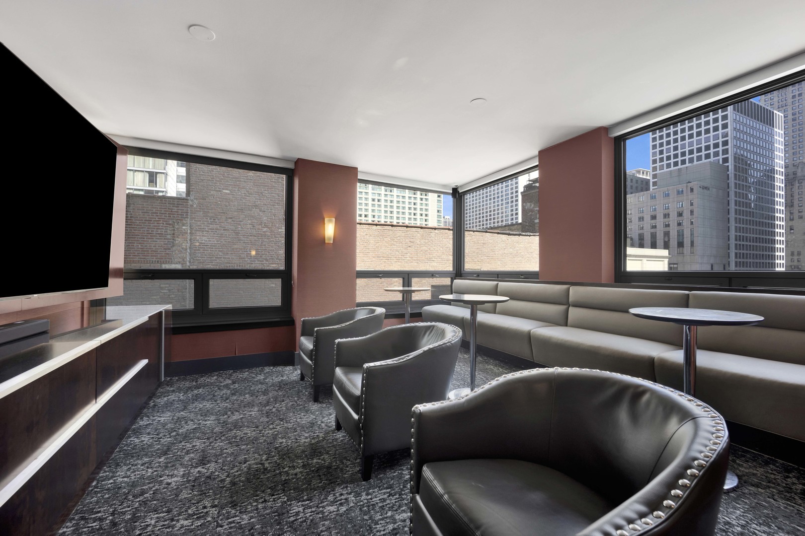 440 N Wabash Avenue 1008 Property Photo 27