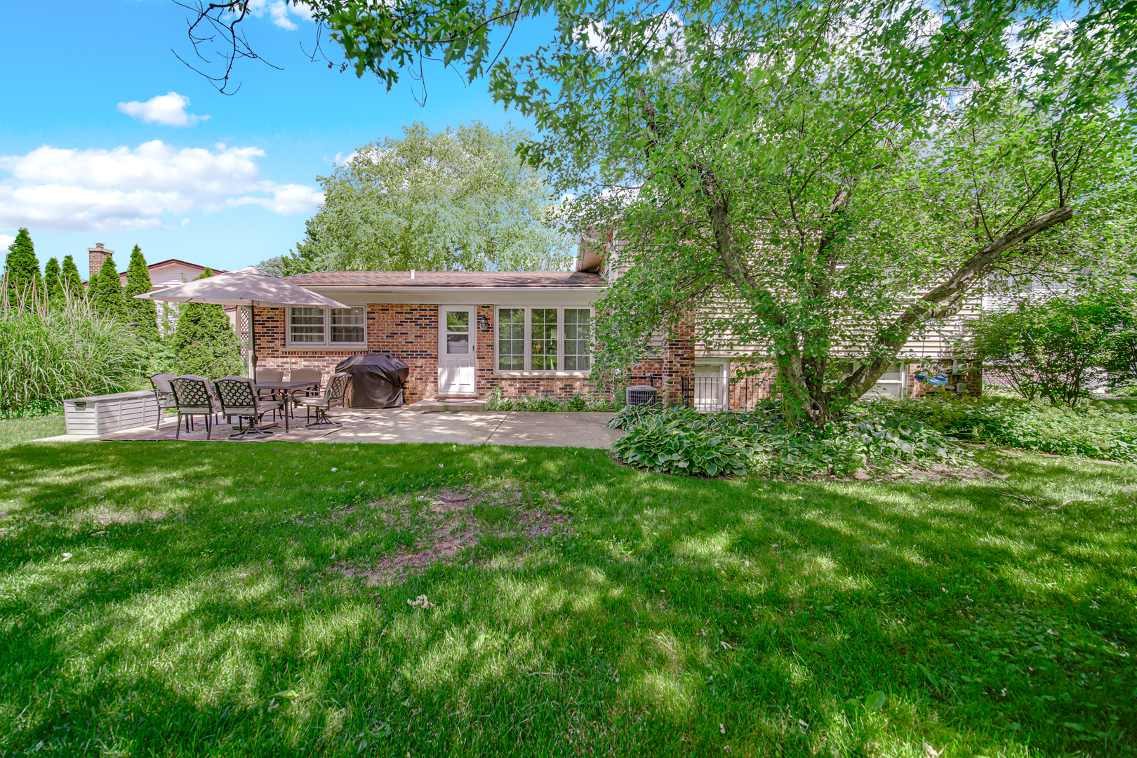 3010 N Kennicott Avenue Property Photo 20