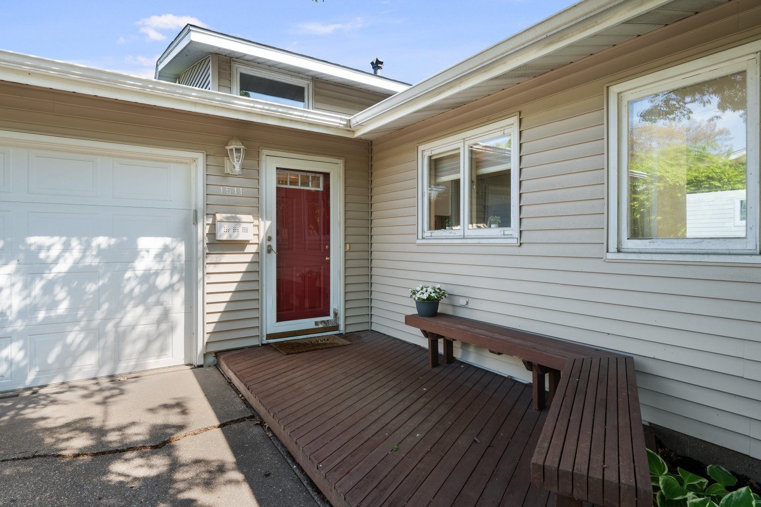 1511 Parklane Drive Property Photo 4