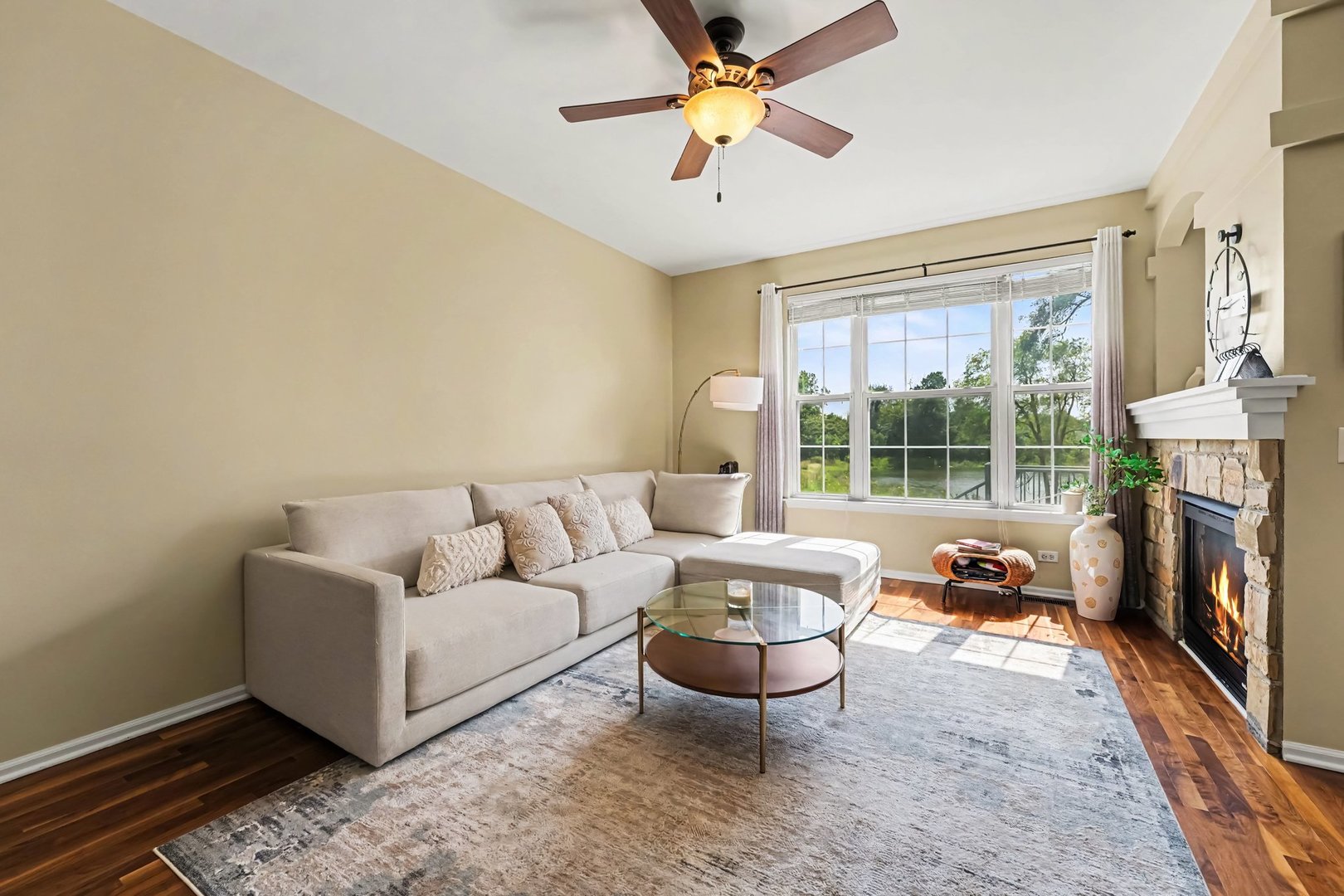 469 Bay Tree Circle Property Photo 6