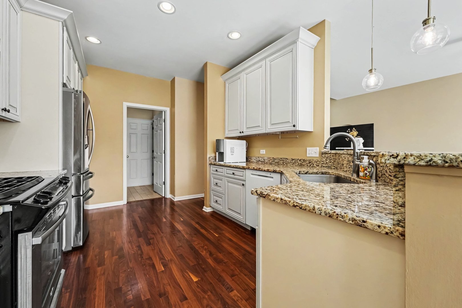 469 Bay Tree Circle Property Photo 13