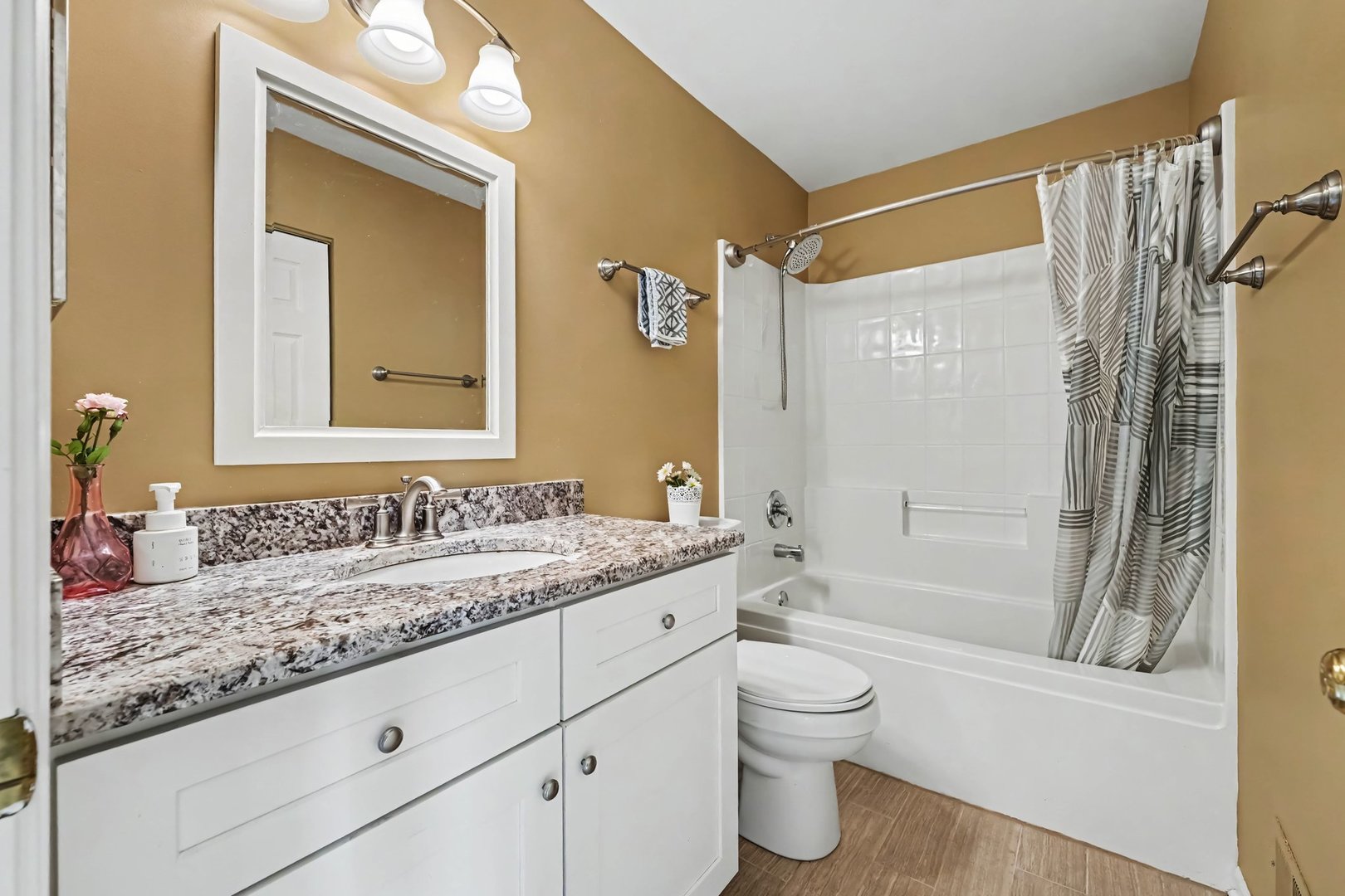 469 Bay Tree Circle Property Photo 19