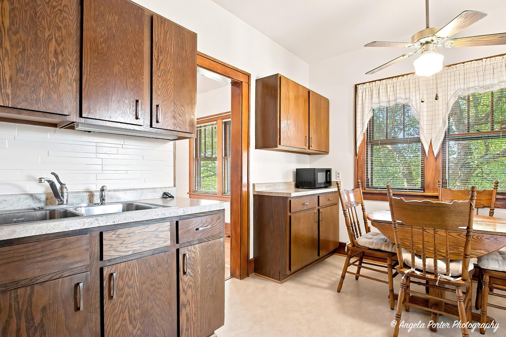 204 N Archer Avenue Property Photo 18