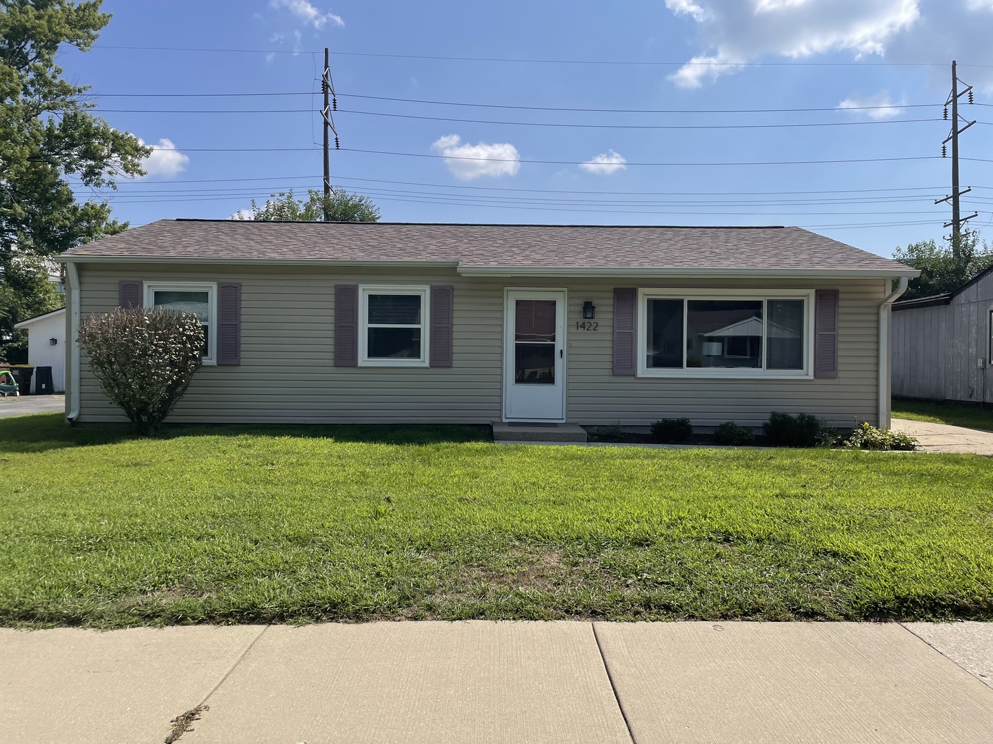 1422 Kingsley Drive Property Photo 3