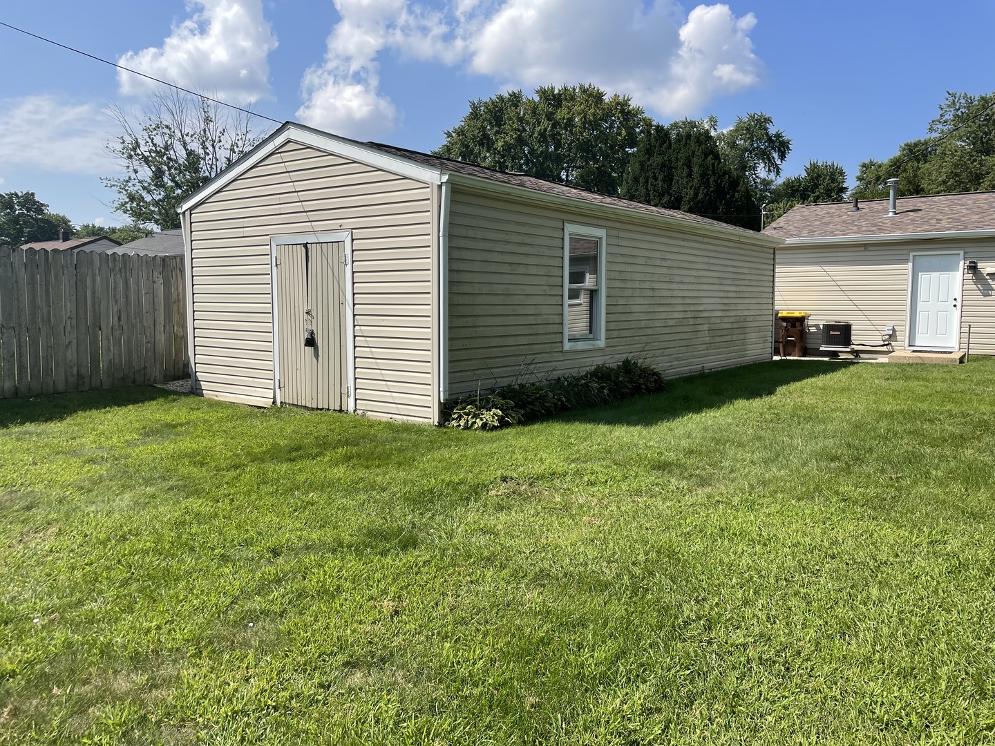 1422 Kingsley Drive Property Photo 25