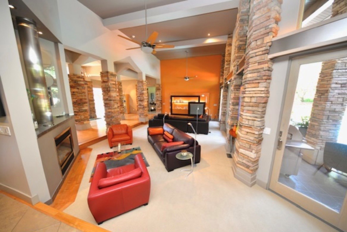 #2 Kingridge Drive Property Photo 6