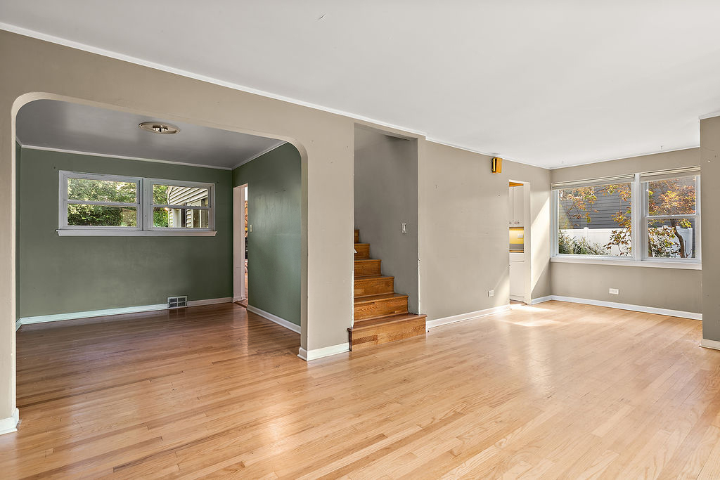 2220 Scott Road Property Photo 4