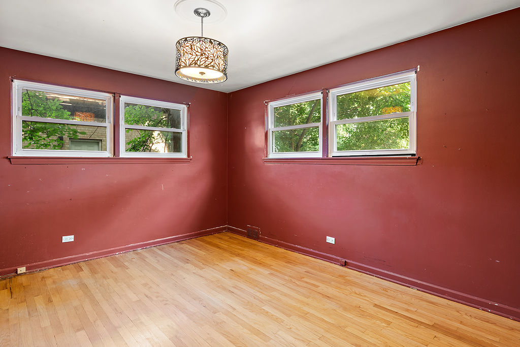 2220 Scott Road Property Photo 12