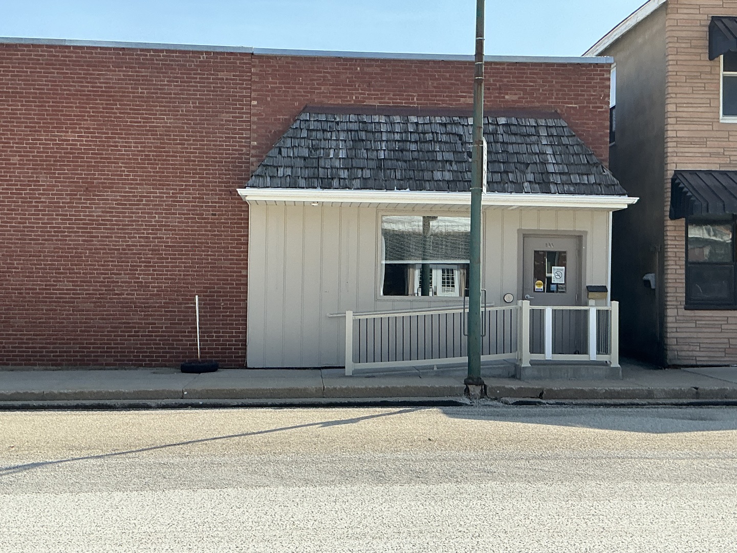 106 N East Street Property Photo 3