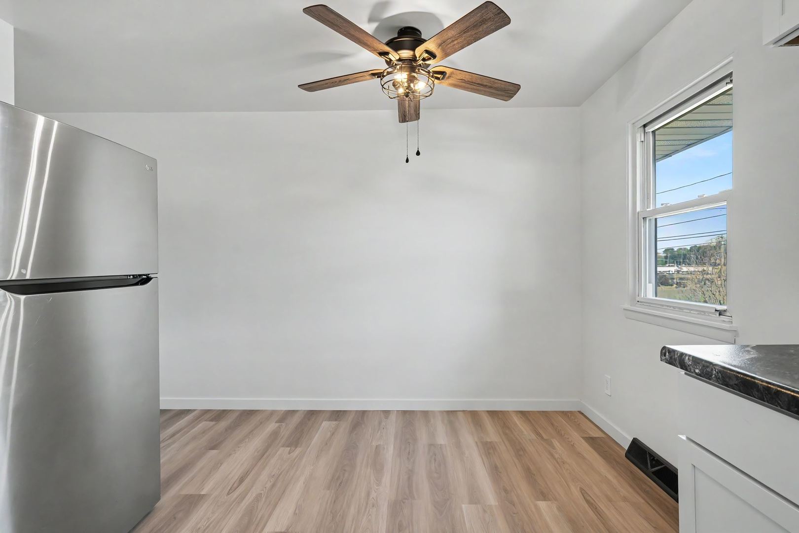 1322 N Mason Street Property Photo 13