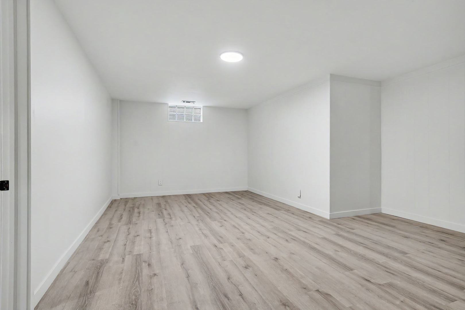 1322 N Mason Street Property Photo 15