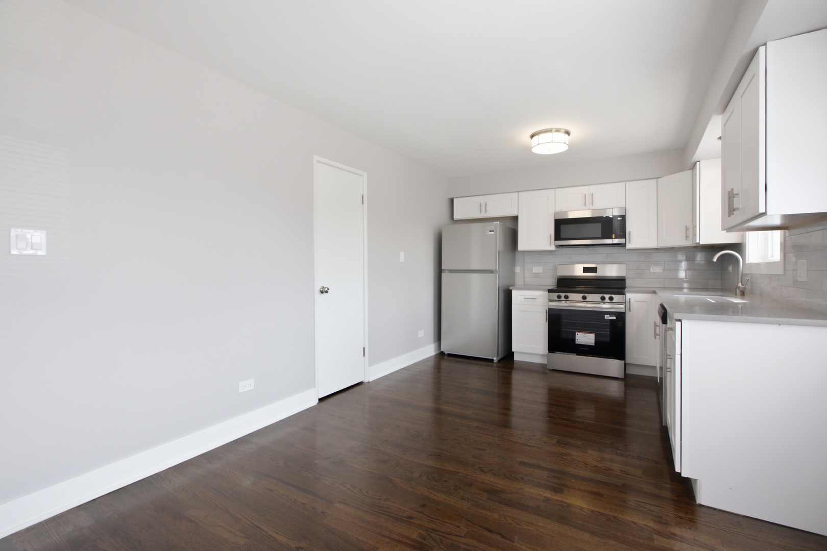 7900 S Merrill Avenue 2a Property Photo 11