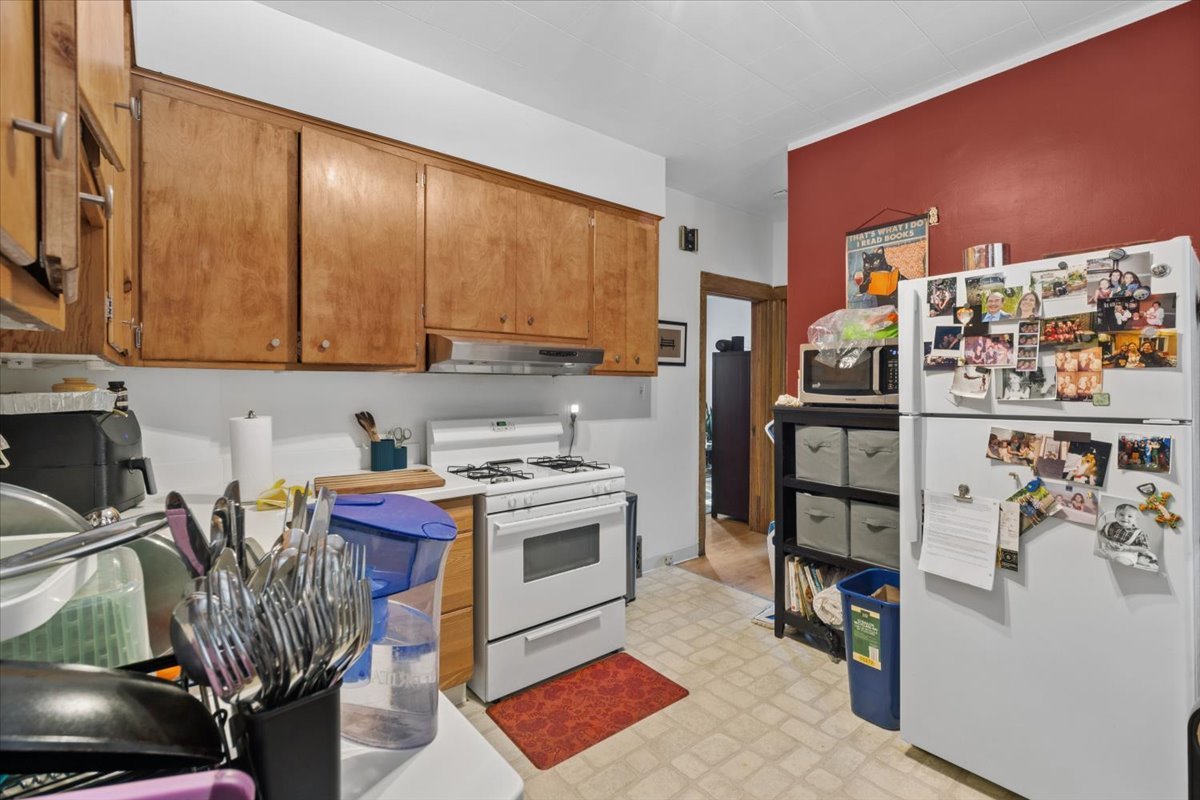 4650 N Hamilton Avenue Property Photo 21