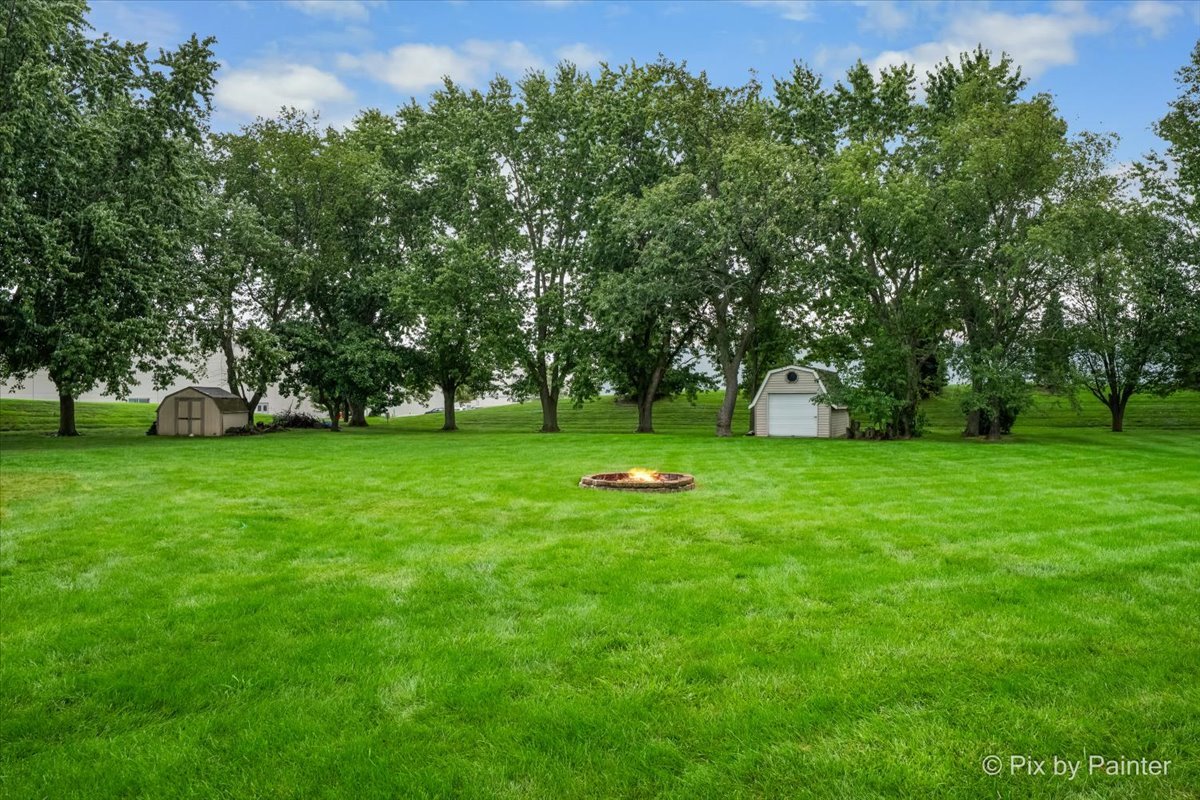 635 Pauline Court Property Photo 39