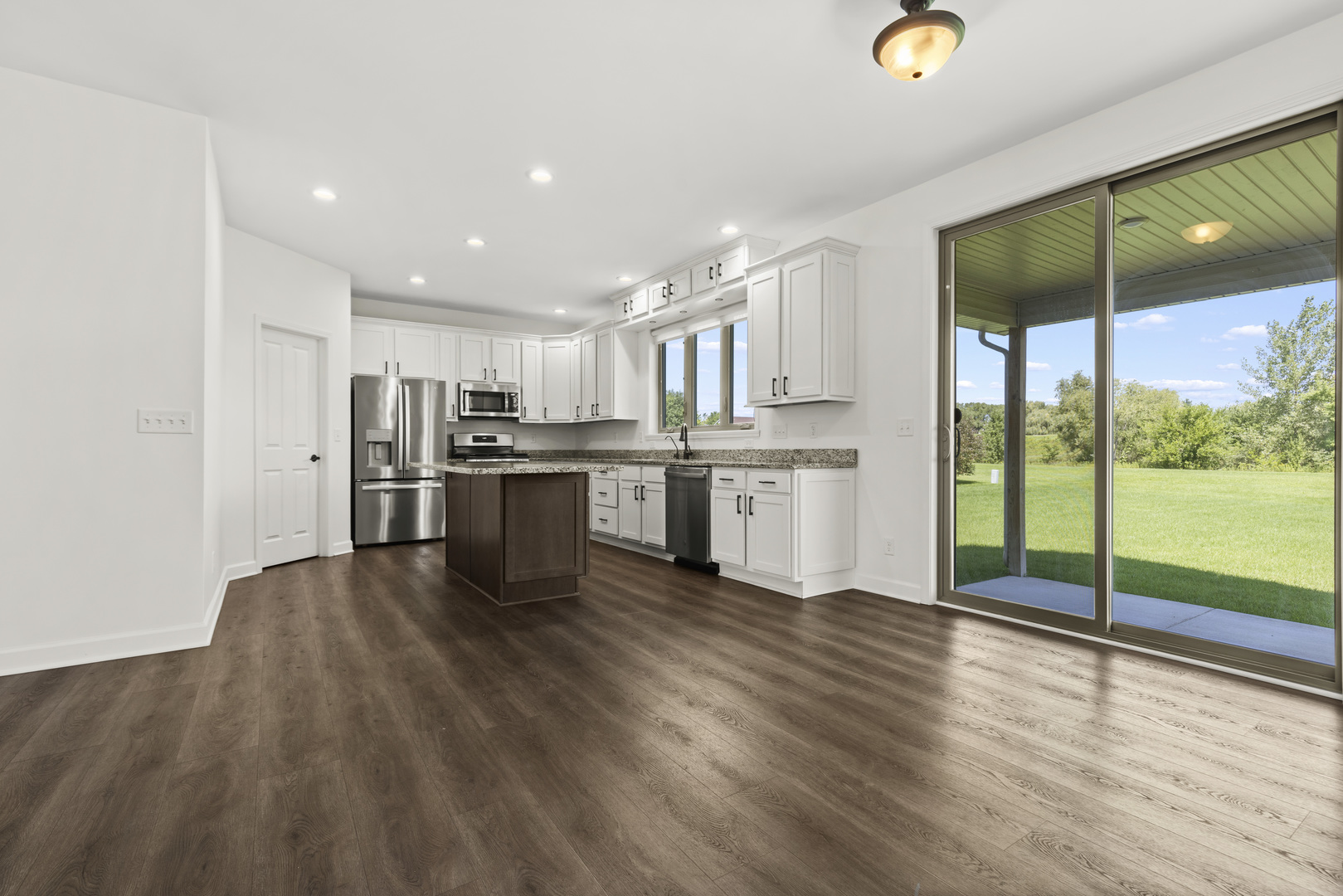 296 Club House Drive Property Photo 15
