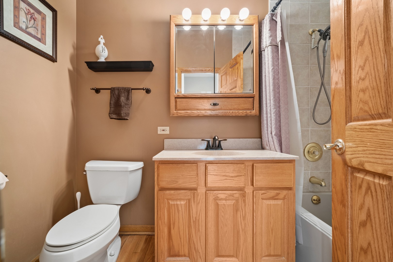 12749215 Property Photo 19