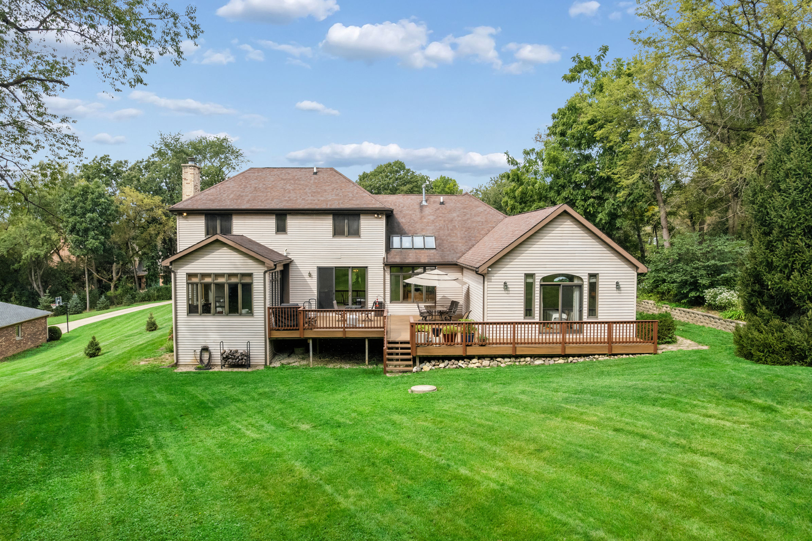 12749215 Property Photo 30