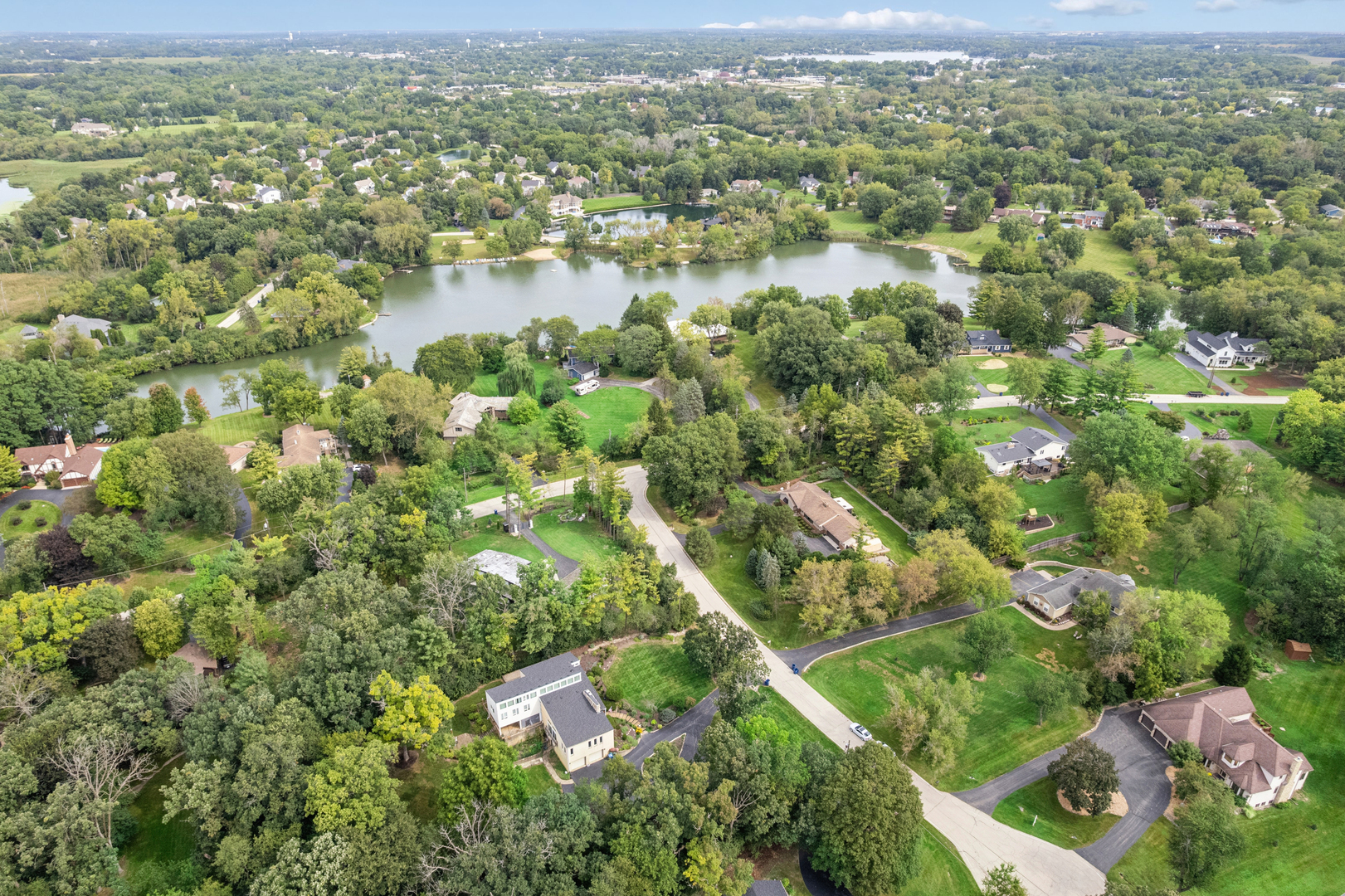 12749215 Property Photo 32